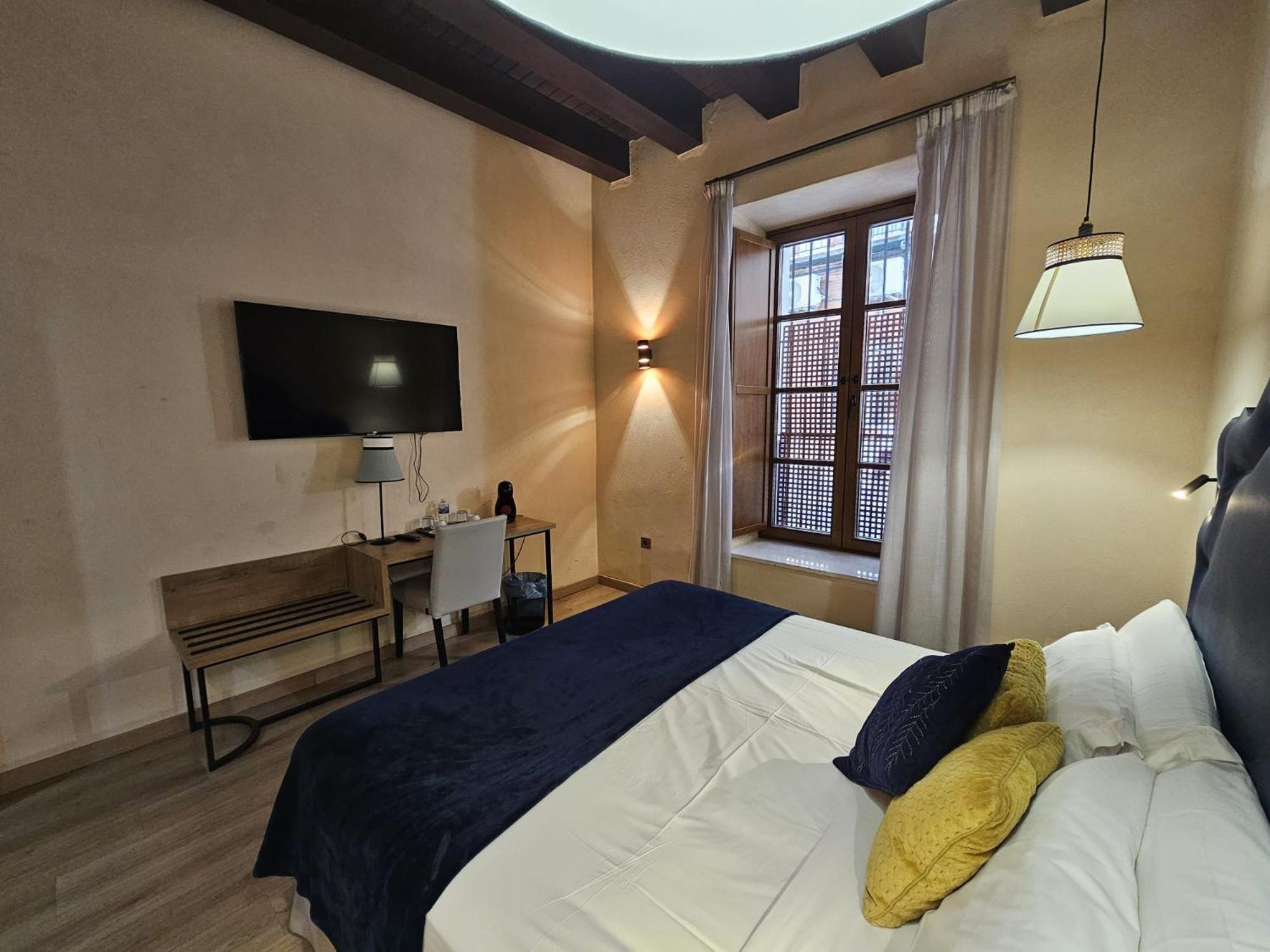 Hemd Hotels Puerta Real Boutique — Photos 2